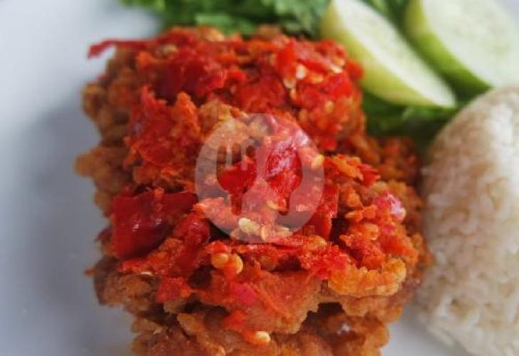 Ayam Geprek Cilacap: Rasa yang Bikin Kembali Lagi ke Jantung Kota